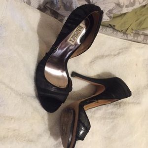 7 1/2 Badgley Mischa black evening pumps